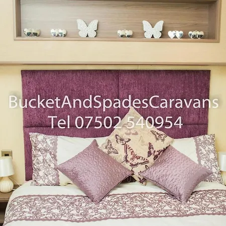 Blackpool Caravans Marton Mere Exterior photo