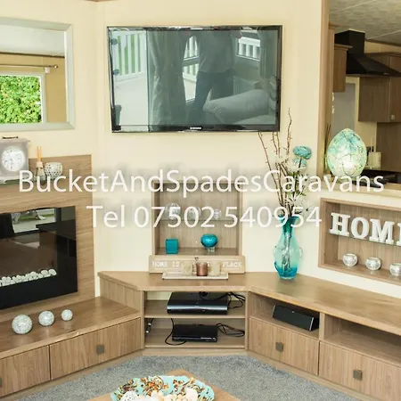 Blackpool Caravans Marton Mere Exterior photo