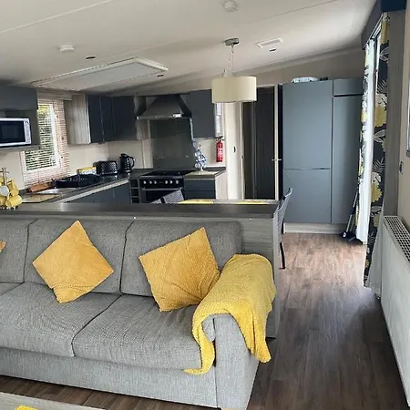 Blackpool Caravans Marton Mere Exterior photo
