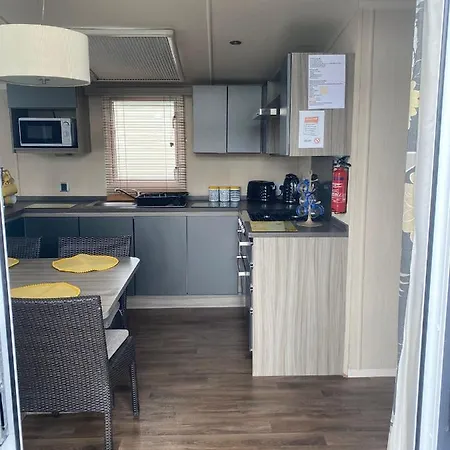 Blackpool Caravans Marton Mere Exterior photo