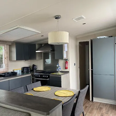 Blackpool Caravans Marton Mere Exterior photo