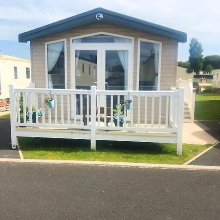 Blackpool Caravans Marton Mere Exterior photo
