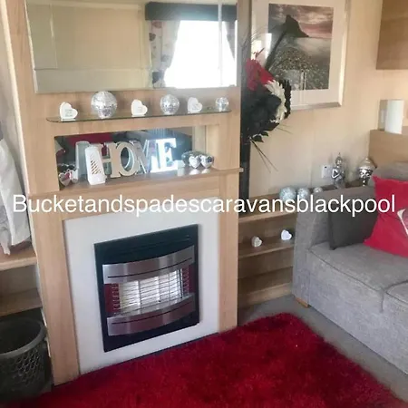 Blackpool Caravans Marton Mere Exterior photo